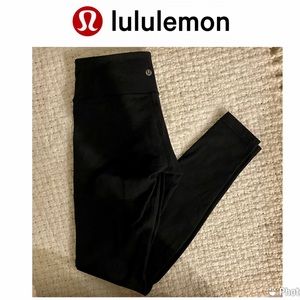SOLD Lululemon Ankle Leggings